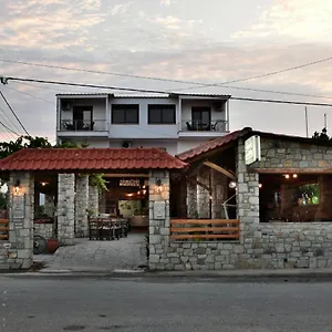 Apartament Theano, Paralia Sikias